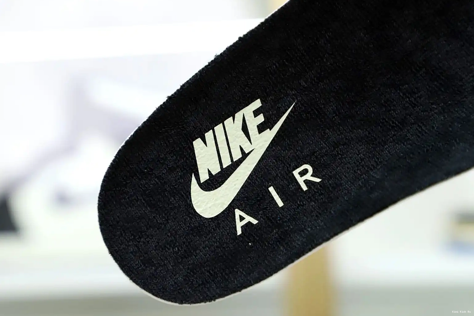 Kimikick AIR RETRO 'OLIVE' 6 SCOTT JORDAN TRAVIS X 0815